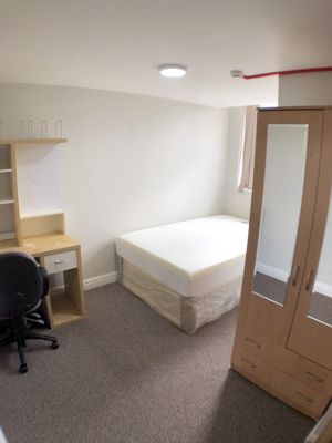 Photo 19- click for photo gallery